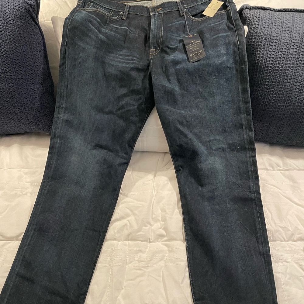 Men’s Lucky Brand 363 vintage straight